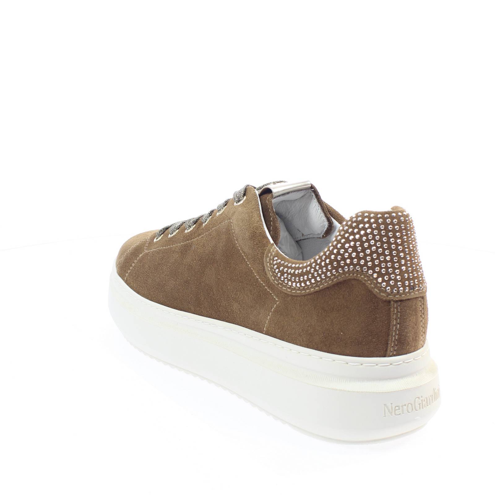 NEROGIARDINI Sneakers in Suede suola Oversize Donna marrone Foto 4
