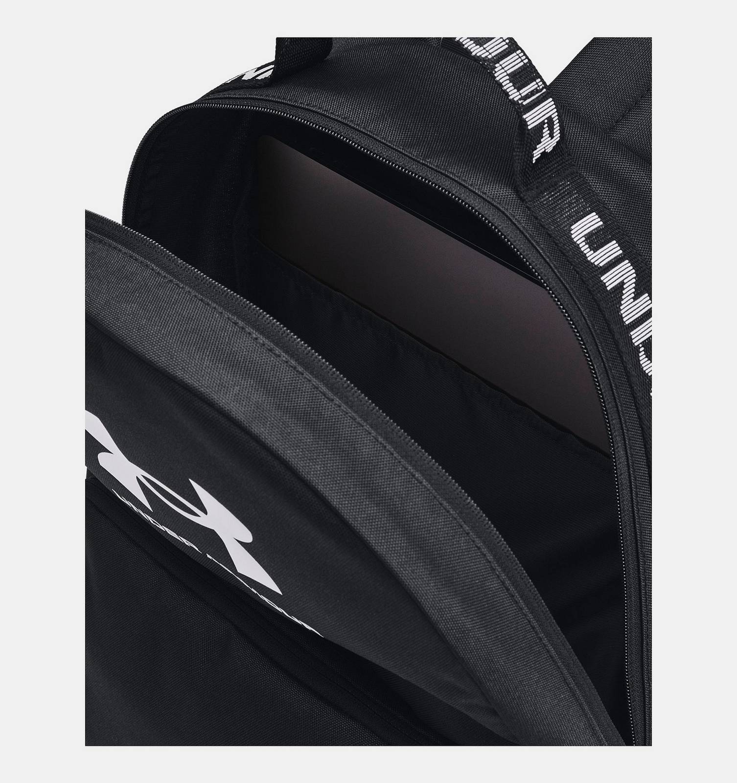 UNDER ARMOUR Essential Backpak Zaini, Borsoni e Porta PC nero Foto 4