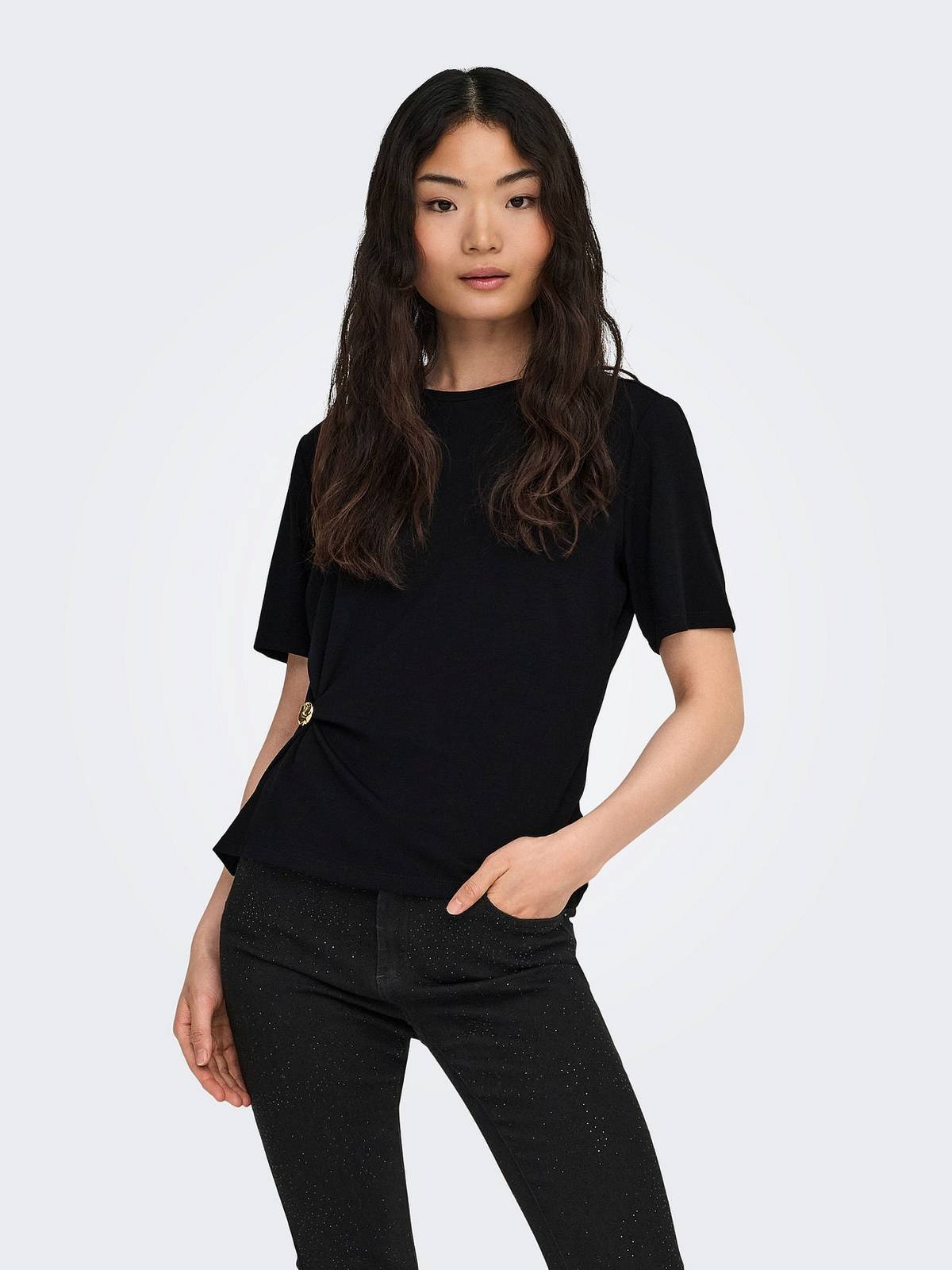 ONLY Elena SS Detail T-Shirt Damen schwarz Foto 4