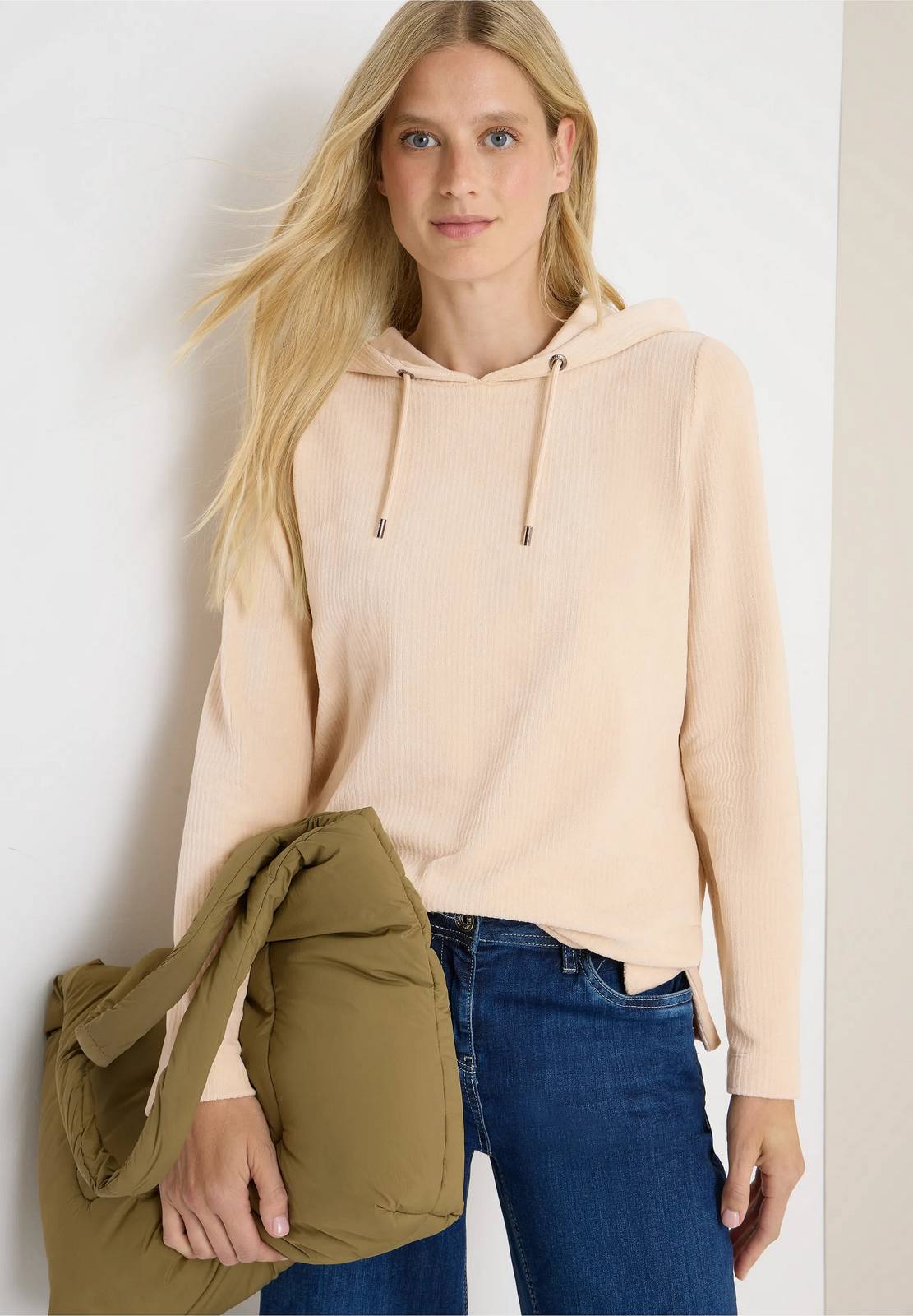 CECIL T-shirt à capuche large et froid Femme beige Photo 2