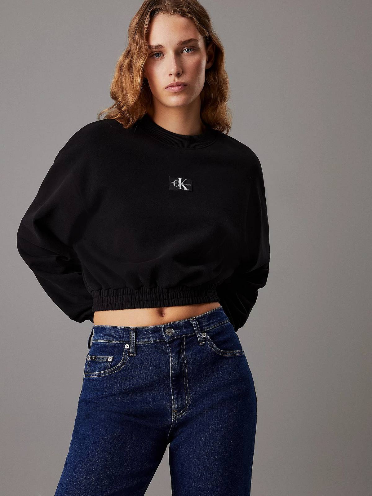 CALVIN KLEIN JEANS ÉTIQUETTE TISSÉE COL RAS DU COU Femme noir