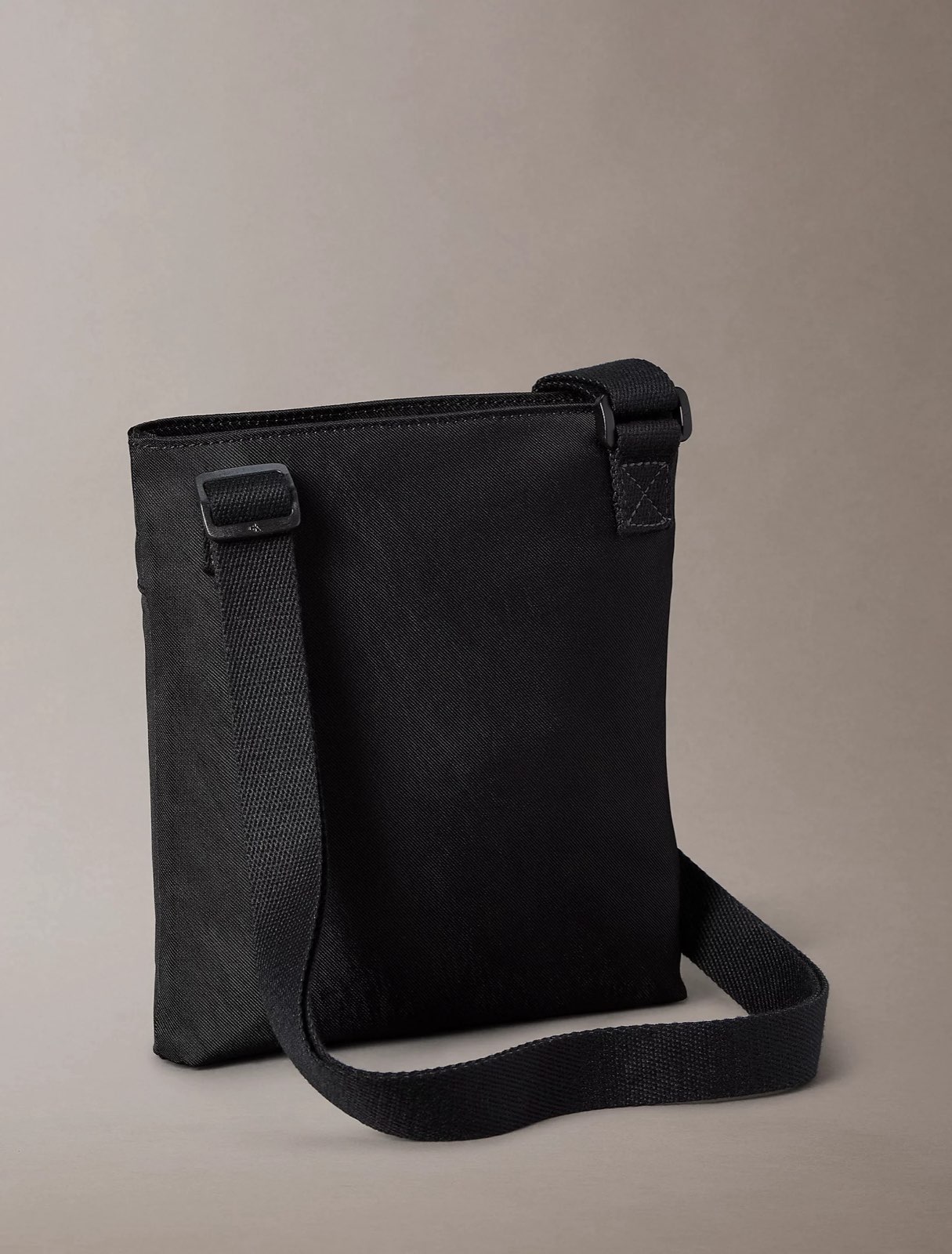 CALVIN KLEIN JEANS CK bold flatpack Homme noir Photo 4