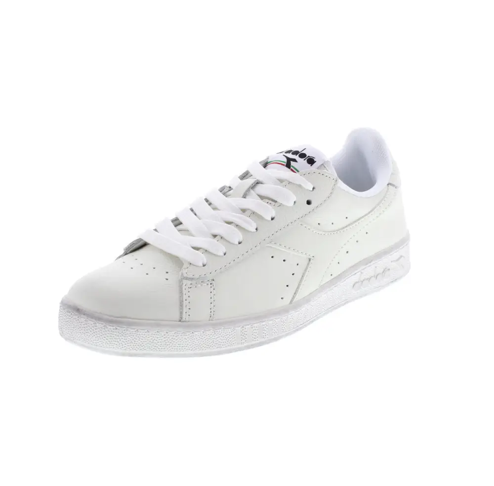 diadora white shoes