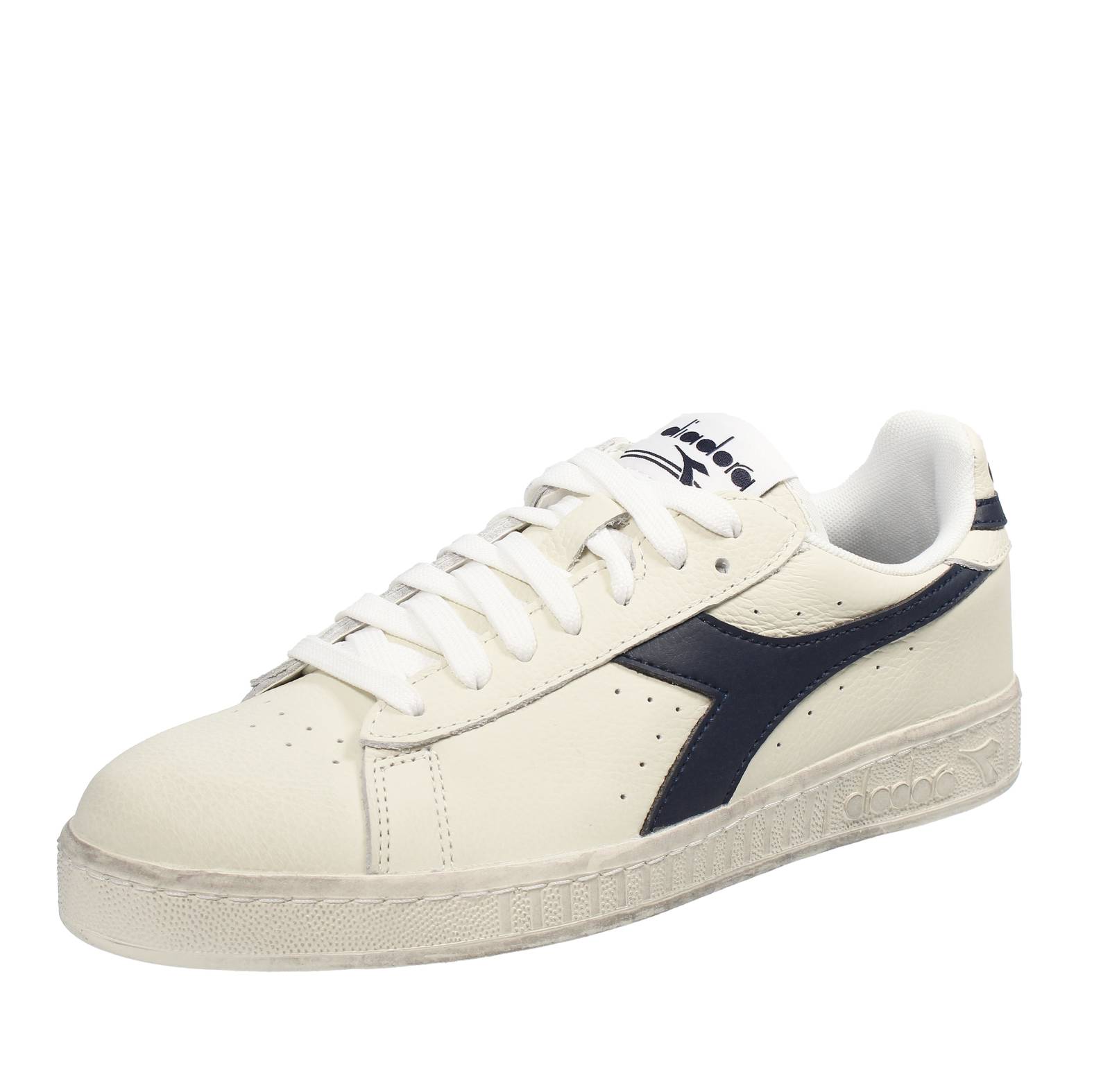 Shoes DIADORA HERITAGE for Man Online sale discover the offers