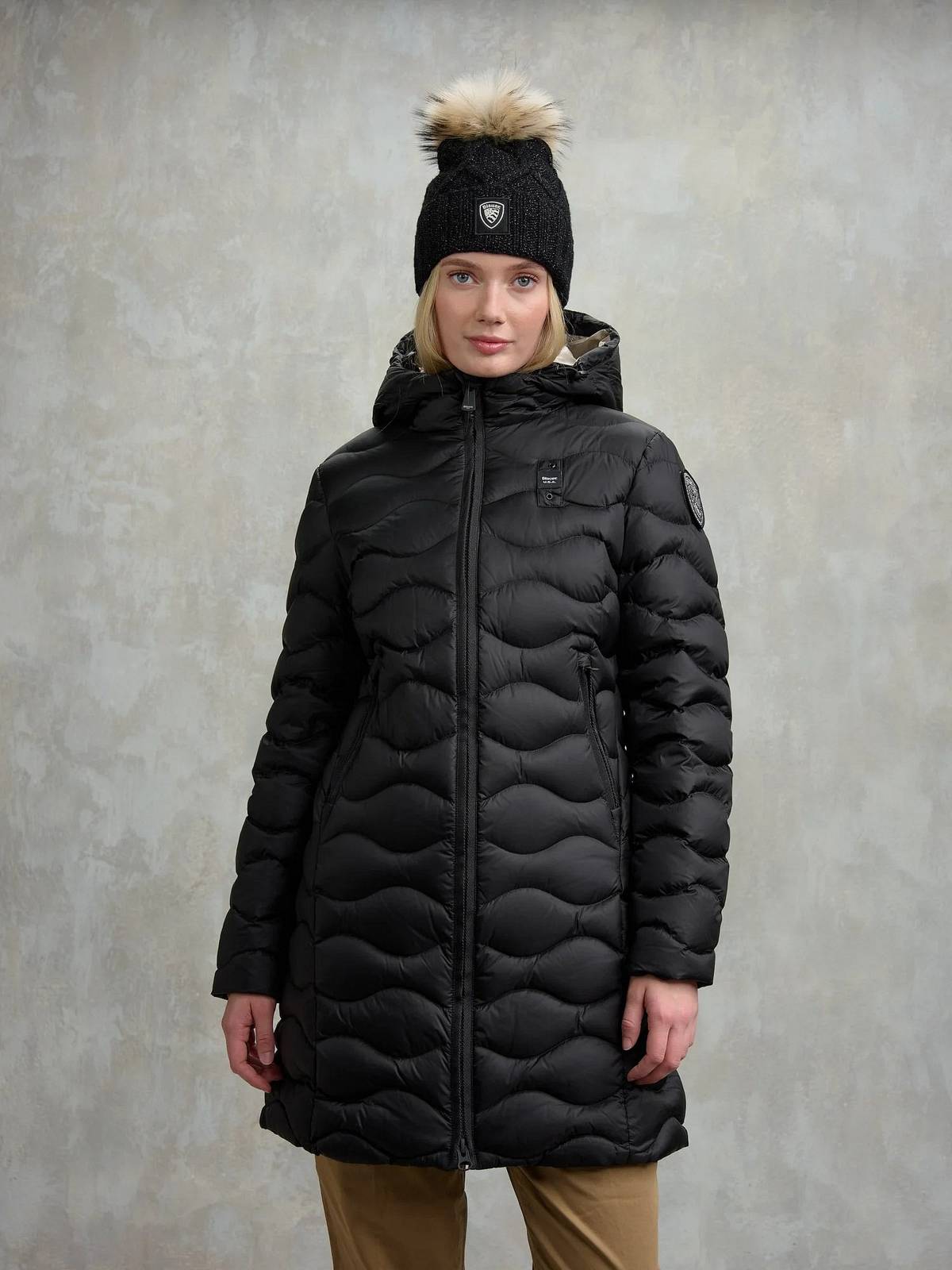 BLAUER Lyne - Lange Daunenjacke mit Kapuze Damen schwarz Foto 2