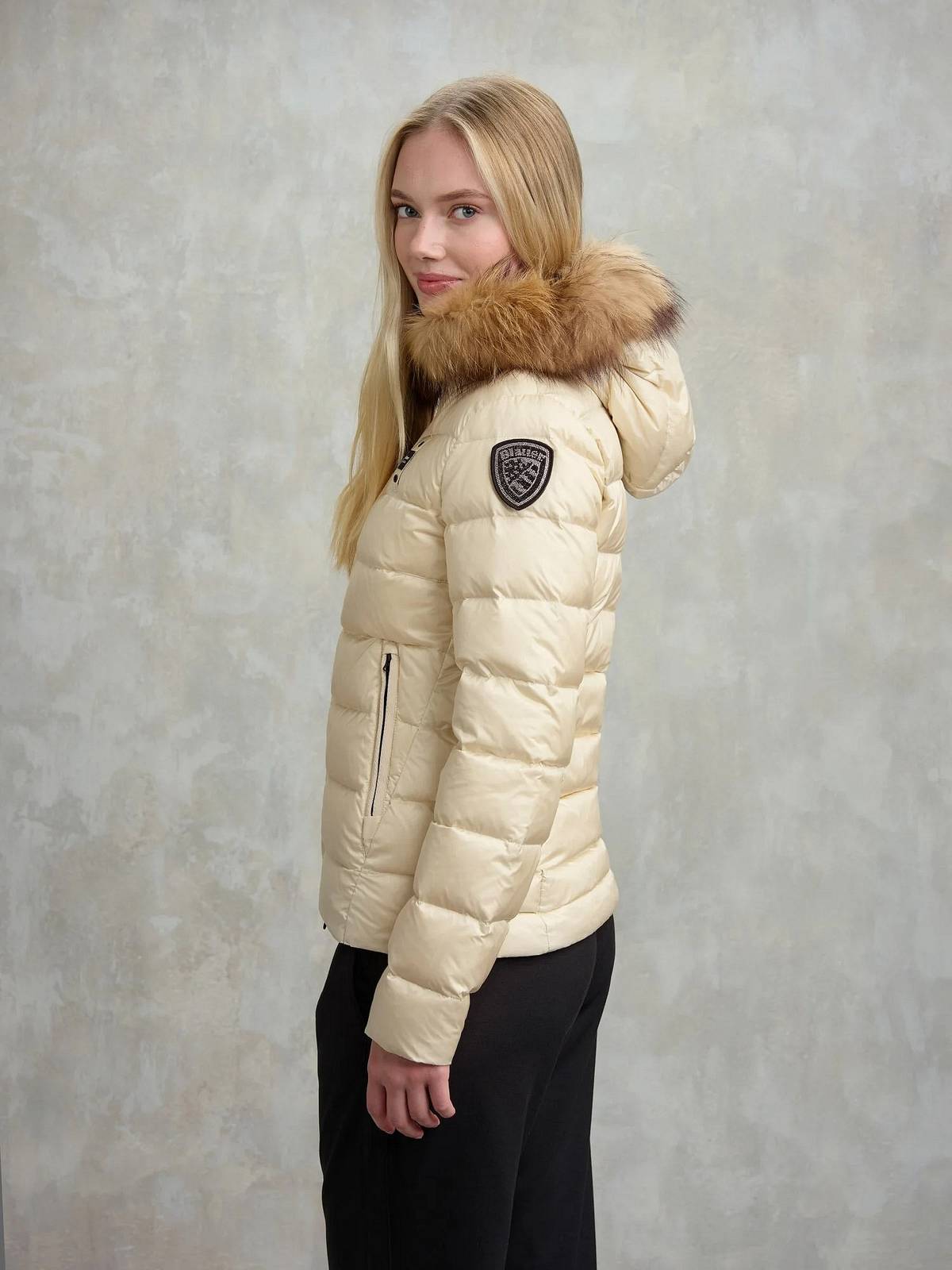 BLAUER Arcadia - Kurze Daunenjacke mit Fell Damen beige Foto 3