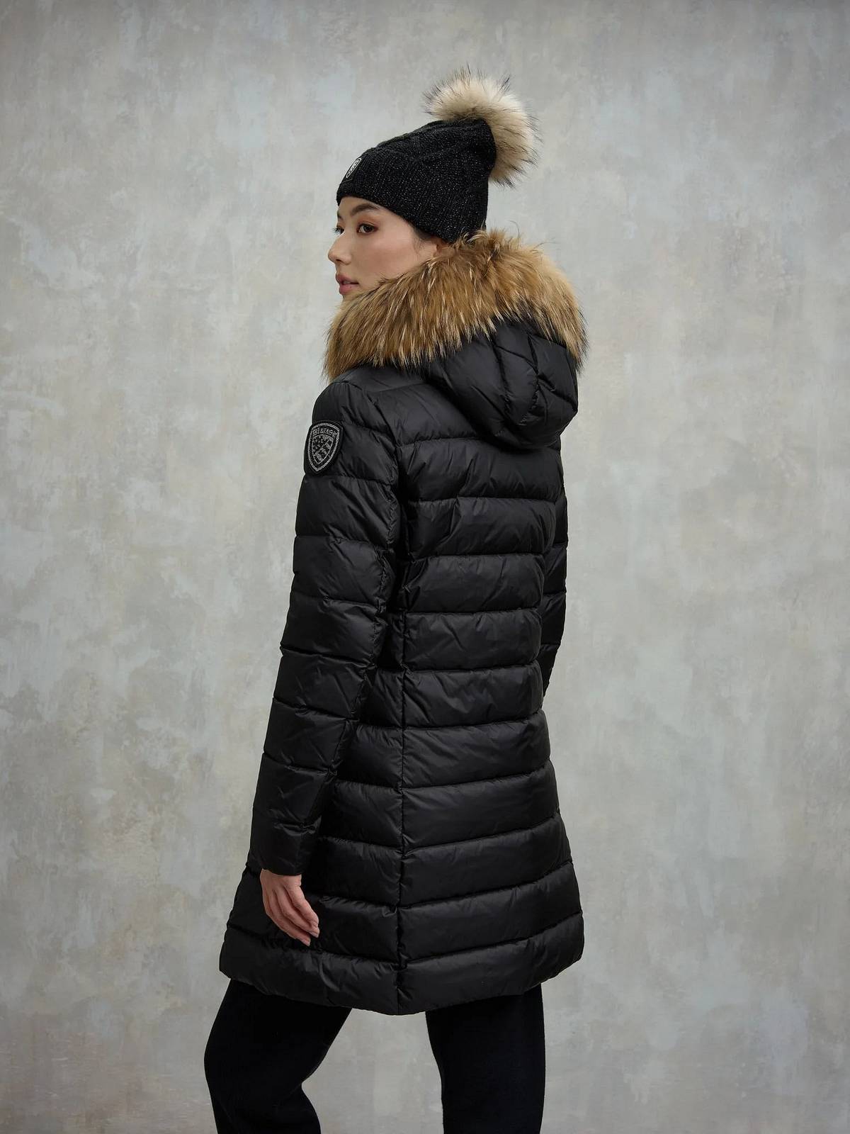 BLAUER Kristin - Lange Daunenjacke mit Fellkapuze Damen schwarz Foto 3