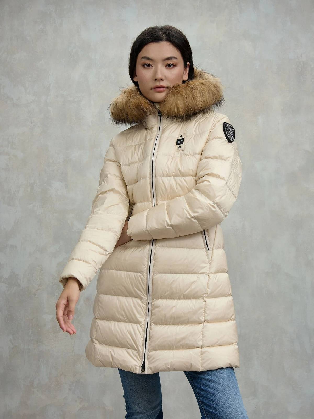 BLAUER Kristin - Lange Daunenjacke mit Fellkapuze Damen beige Foto 2