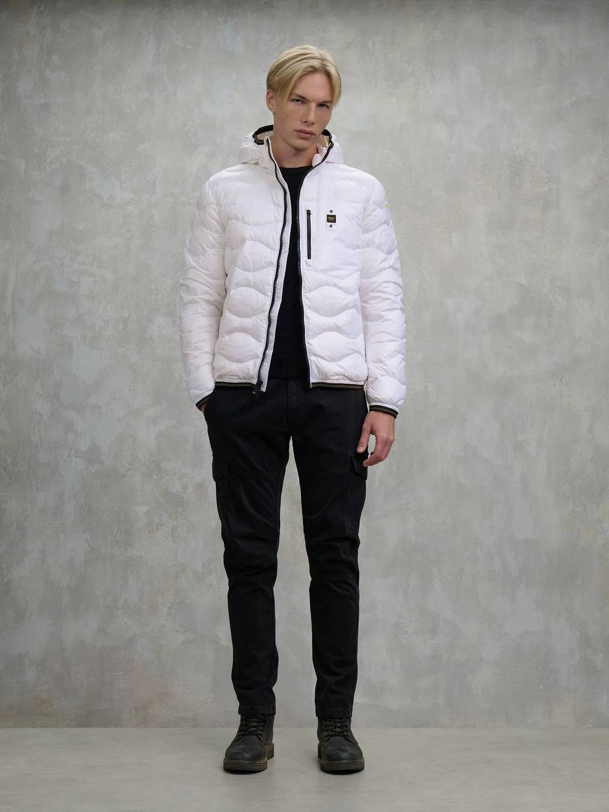 BLAUER Wave - Kurze Daunenjacke mit Kapuze Herren weiß Foto 4