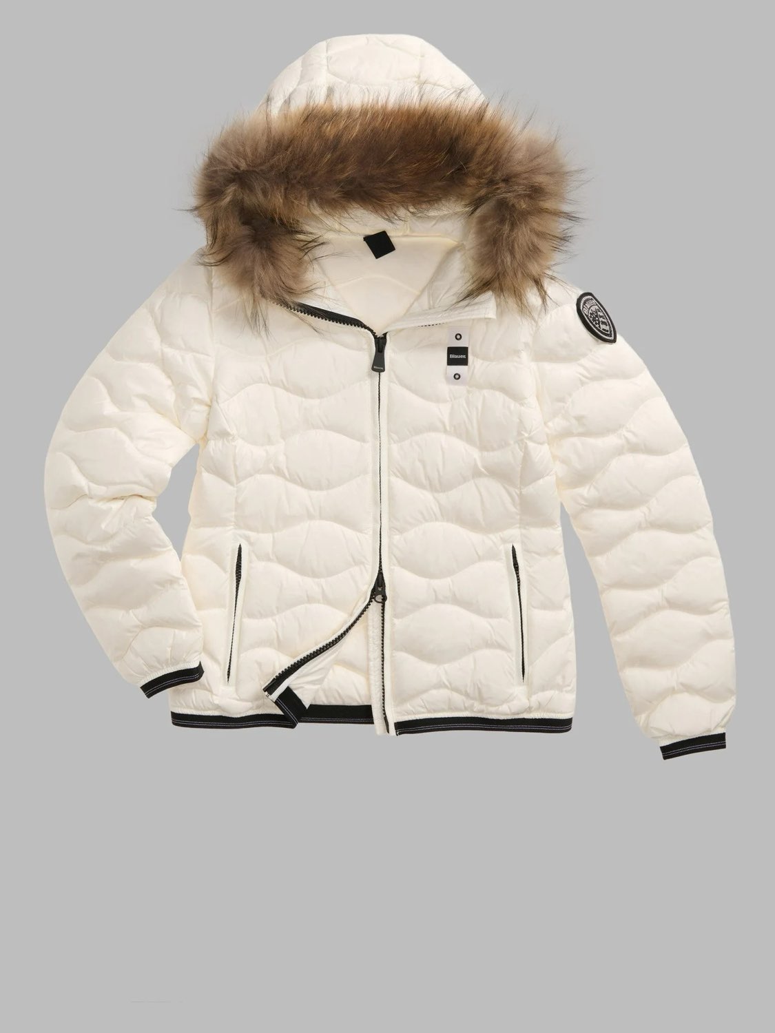 BLAUER Aldie – Kurze Daunenjacke mit Pelzbesatz Damen weiß