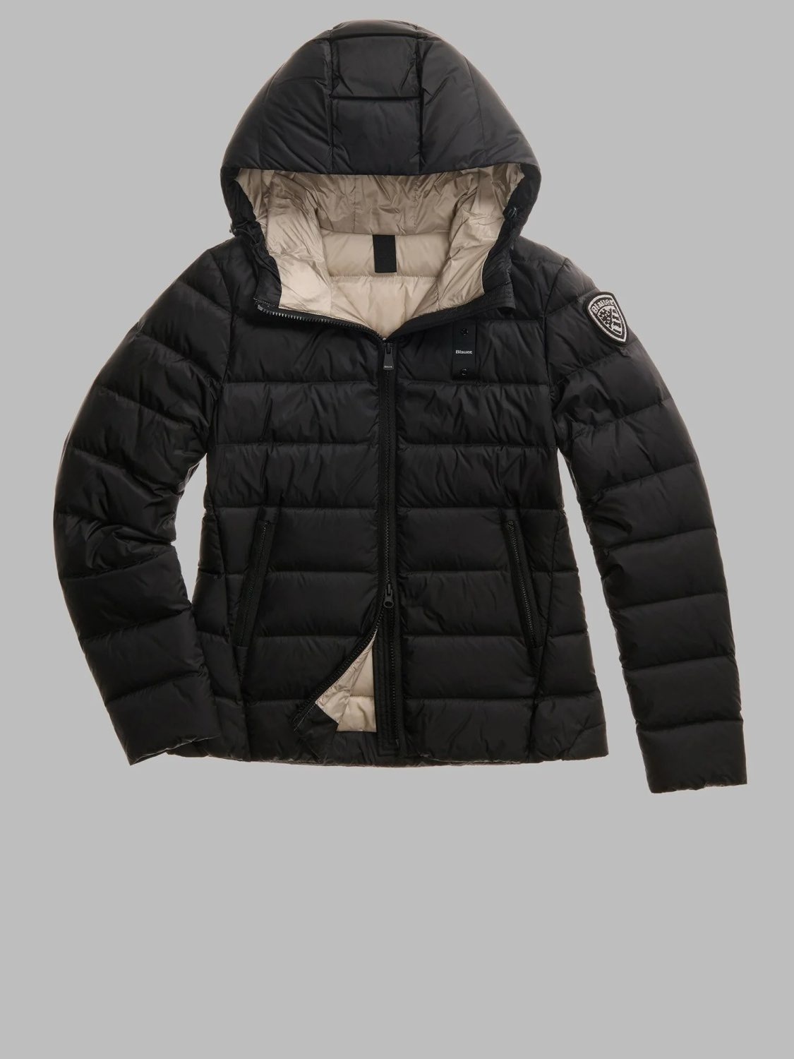 BLAUER Charme – Kurze Daunenjacke mit Kapuze Damen schwarz