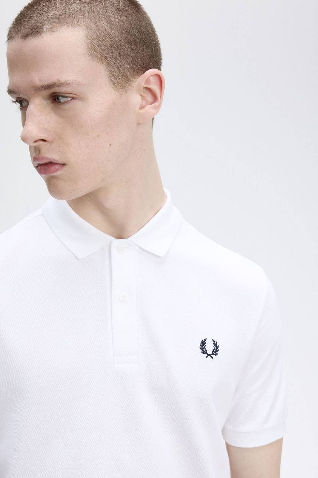 FRED PERRY Pique Short Sleeve Polo Man white Photo 4