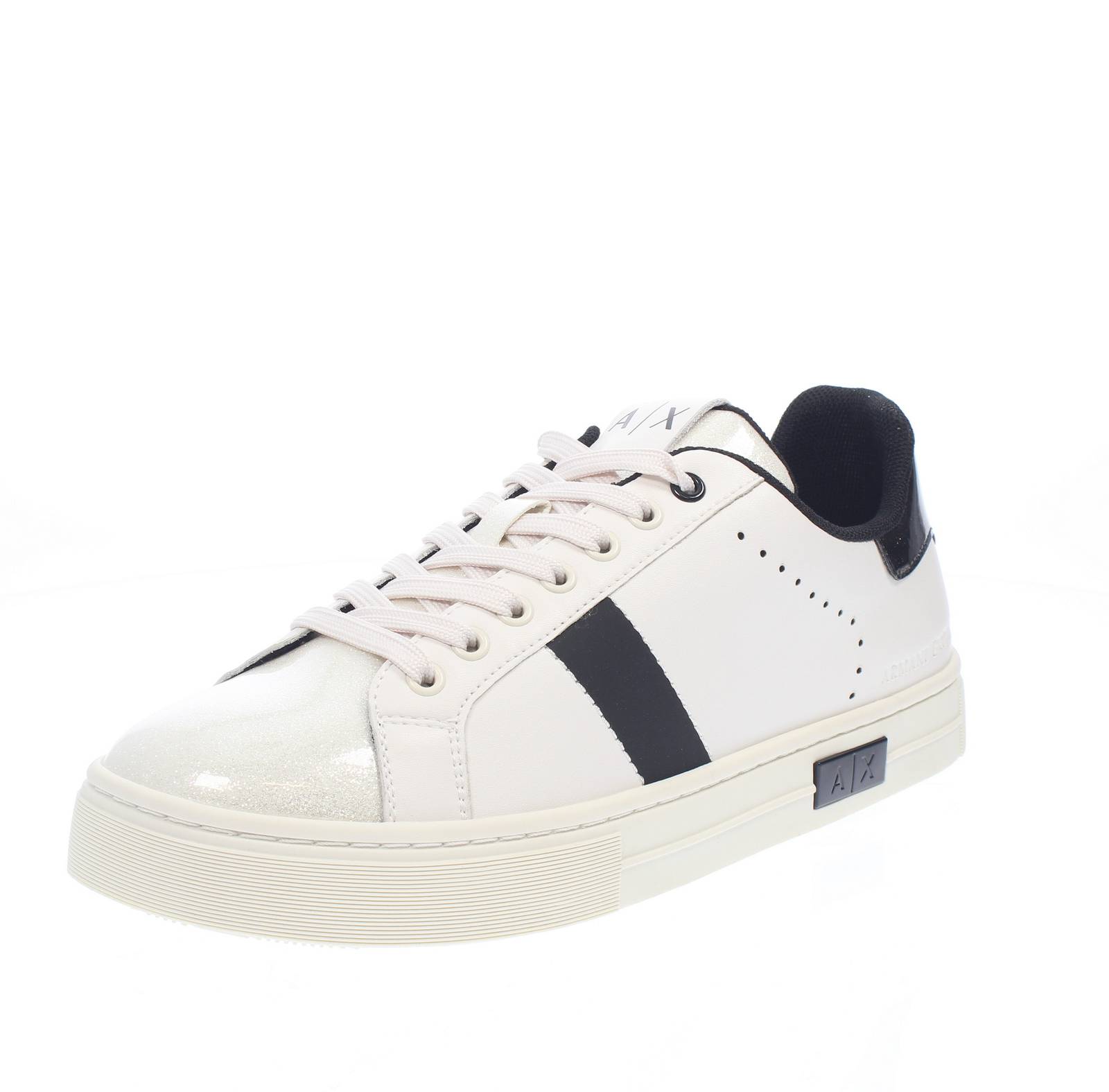 Кроссовки Armani Exchange из коллекции Pelle Bianco - Повседневные кроссовки Donna Scarpe