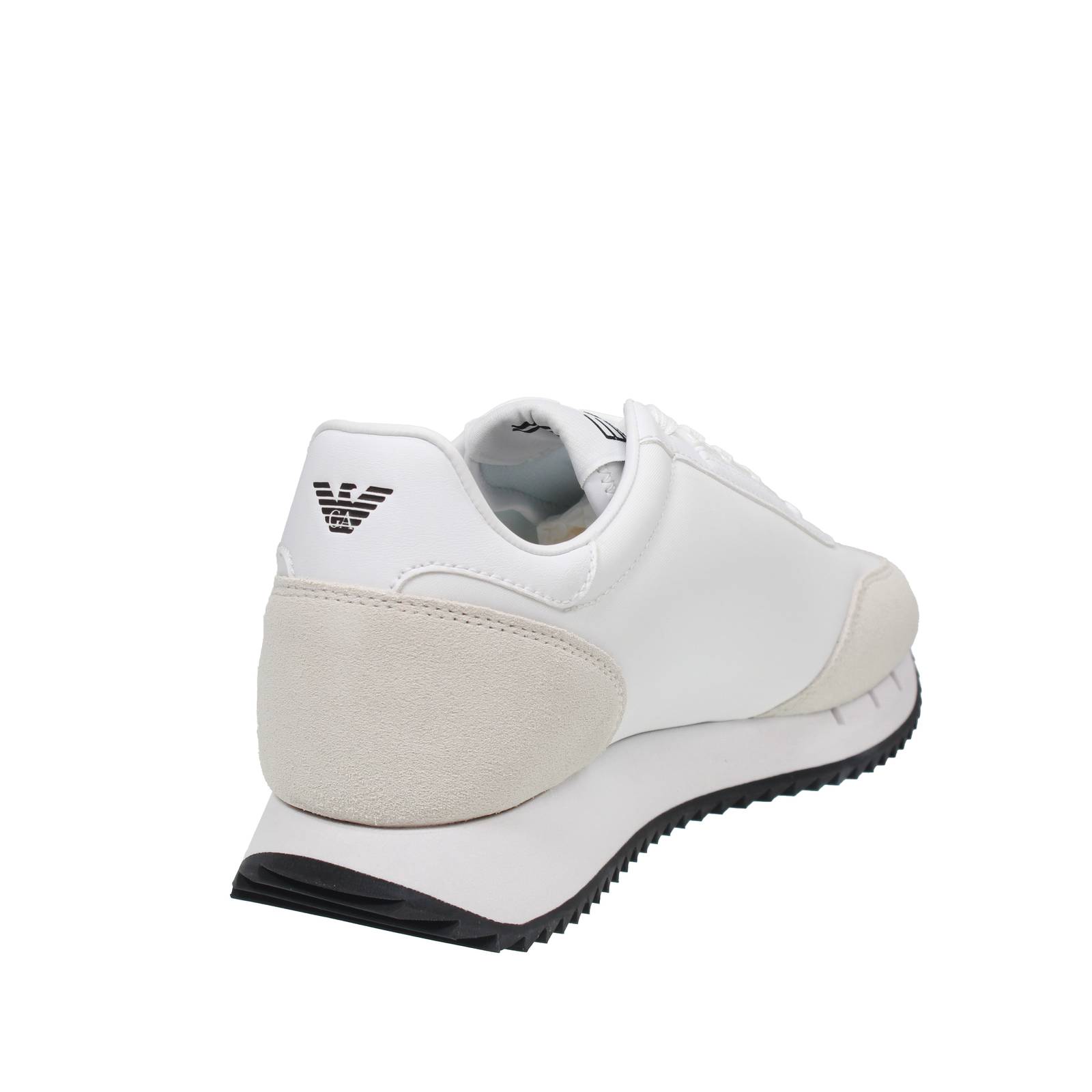 EA7 EMPORIO ARMANI Black &amp; White Vintage - Niedrige Sneakers aus Wildleder Herren weiß Foto 4