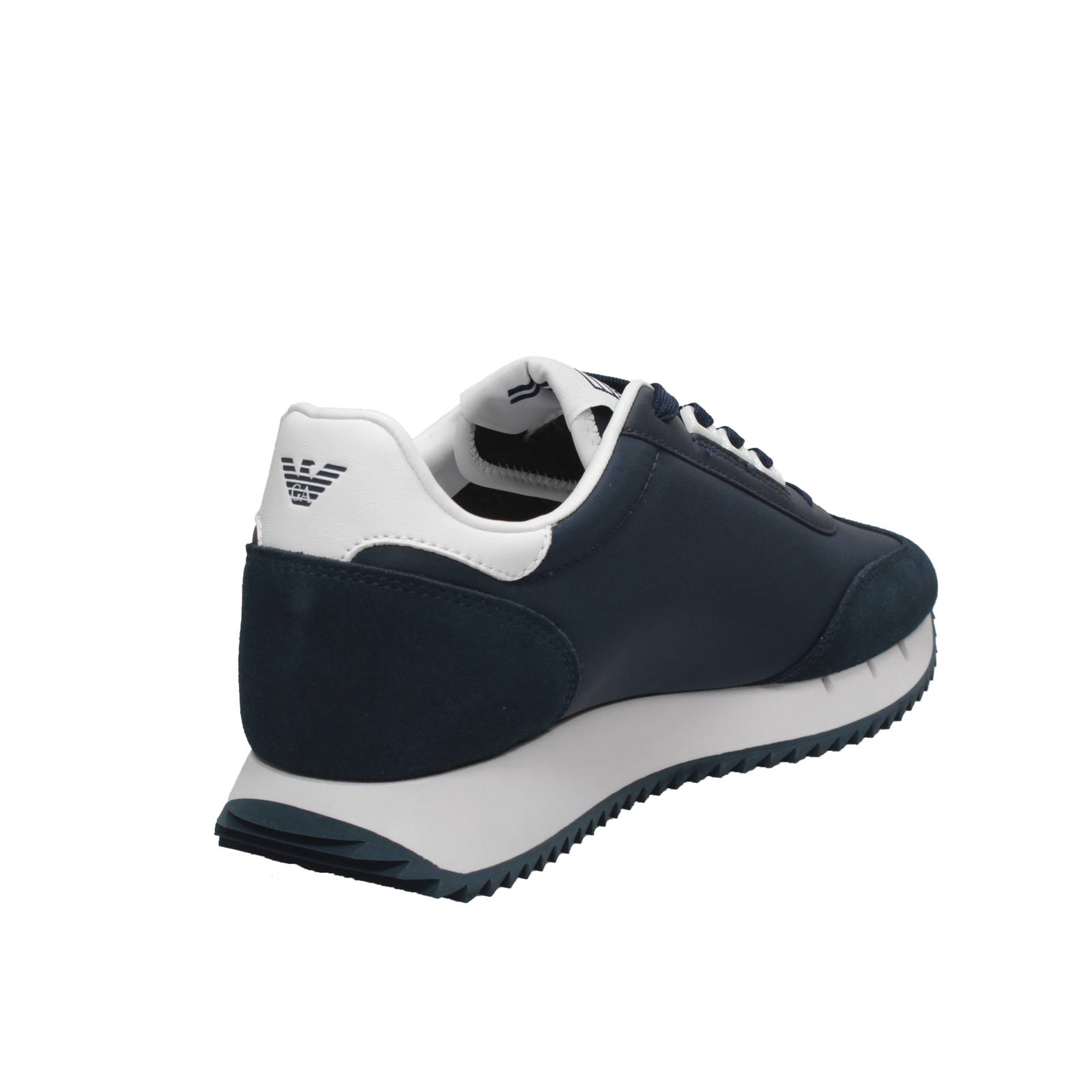 EA7 EMPORIO ARMANI Black &amp; White Vintage - Low Sneakers in Suede Man blue Photo 4