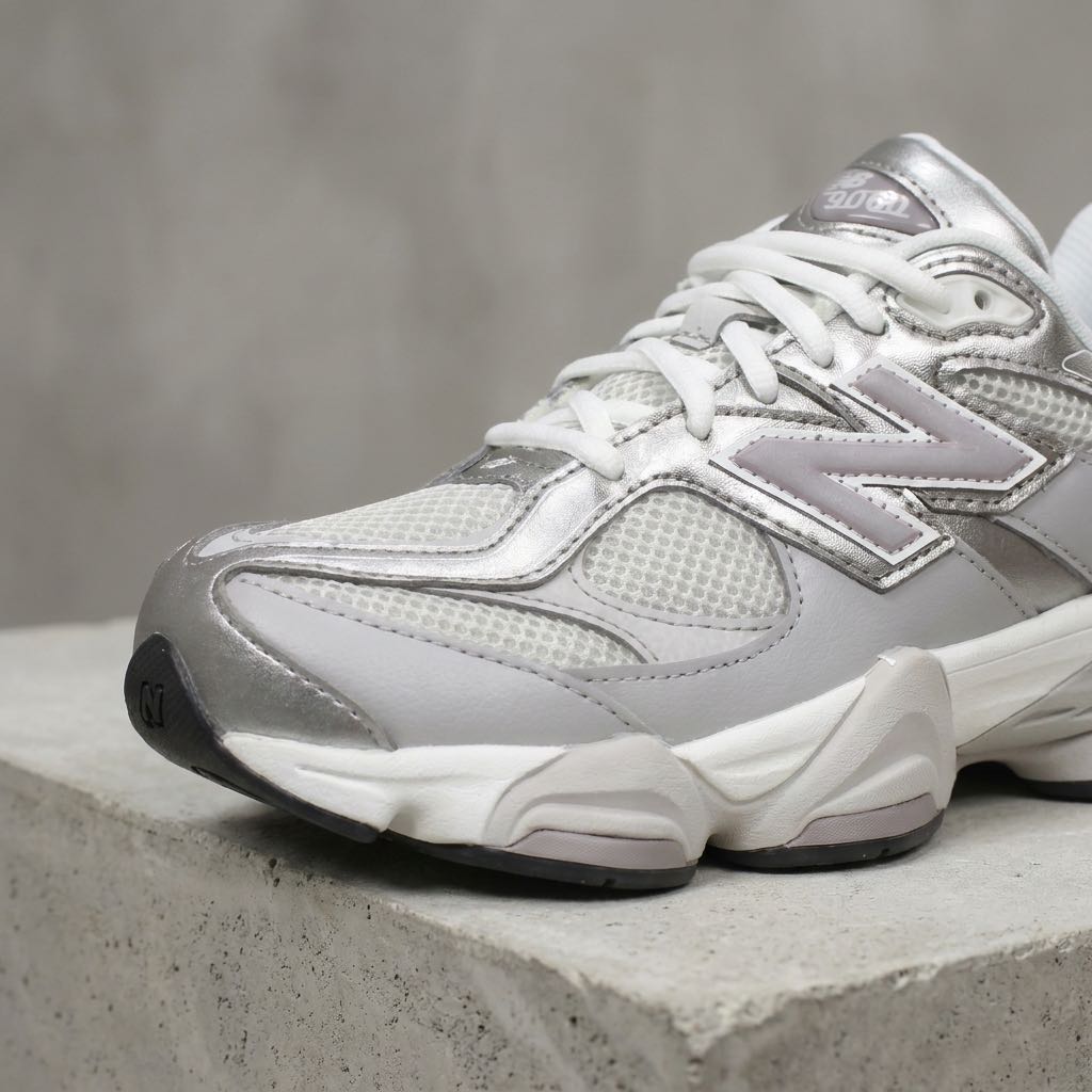 NEW BALANCE G 9060 - Sneakers sportive in mesh Donna grigio Foto 5