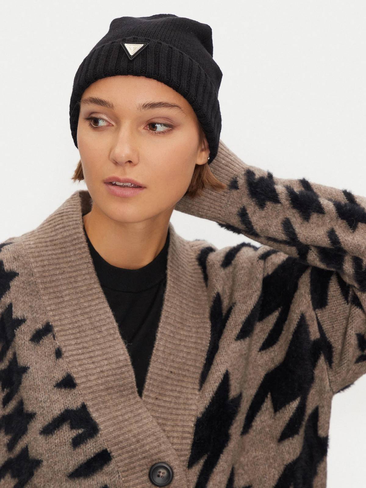 GUESS Bonnet et pull Femme noir Photo 2