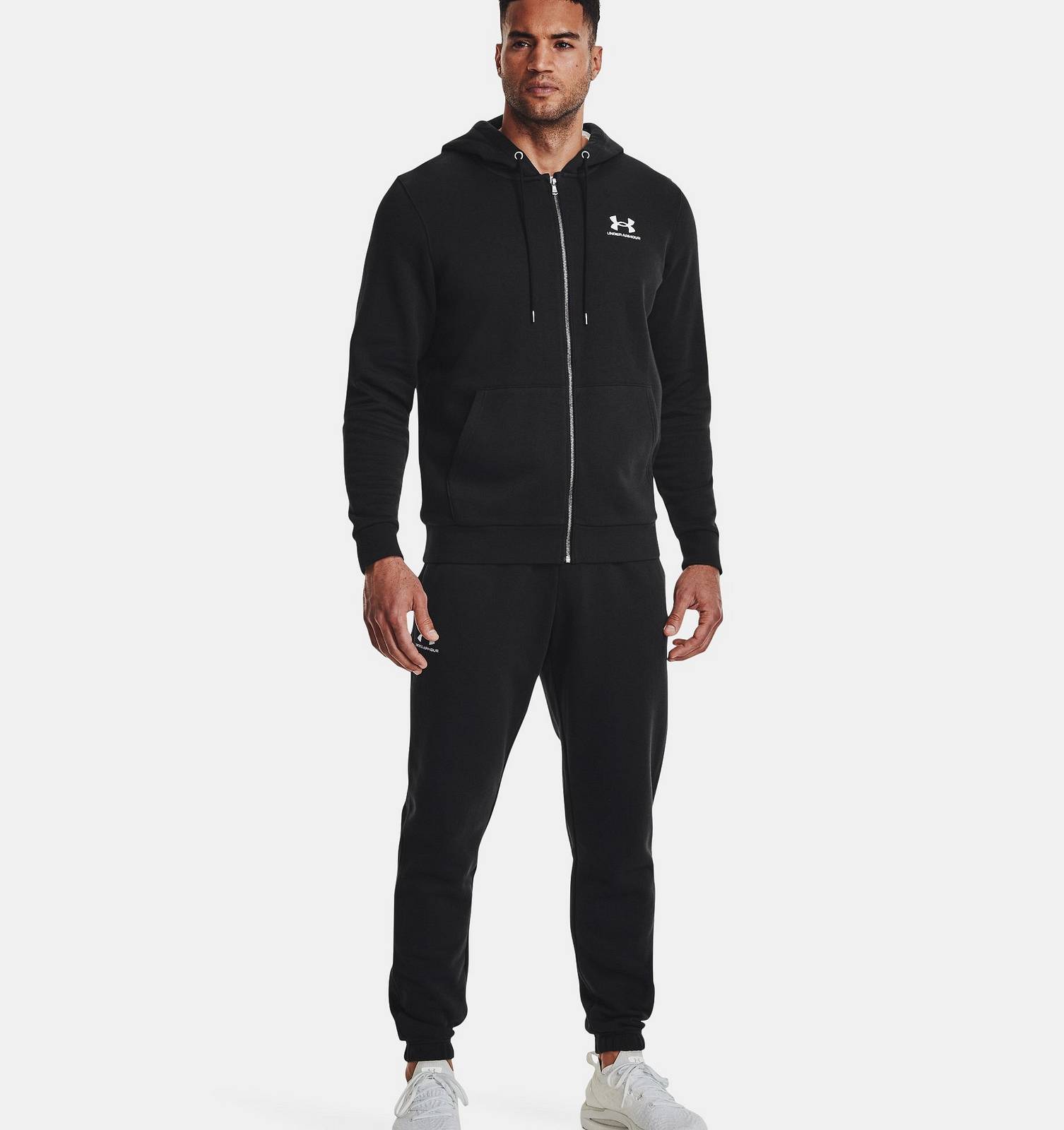 UNDER ARMOUR Jogger Essential Fleece - Pantalone in Felpa Uomo nero Foto 4