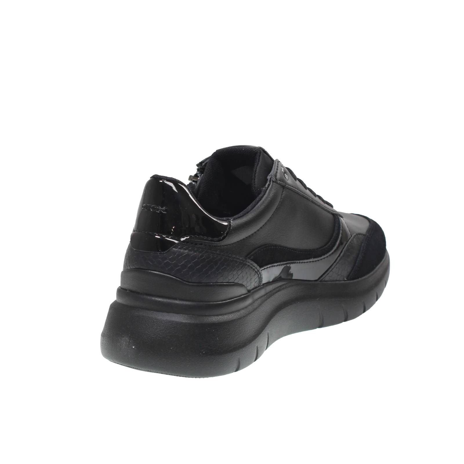 GEOX Plummery - Sneakers traspiranti in Suede Donna nero Foto 4
