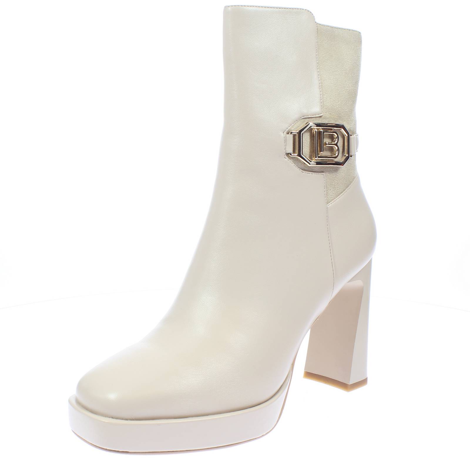 Лаура Бьяджотти Тронкетти Приготовила полдюжины блюд из Такко и Плато Бежевого цвета - Донна Скарпе