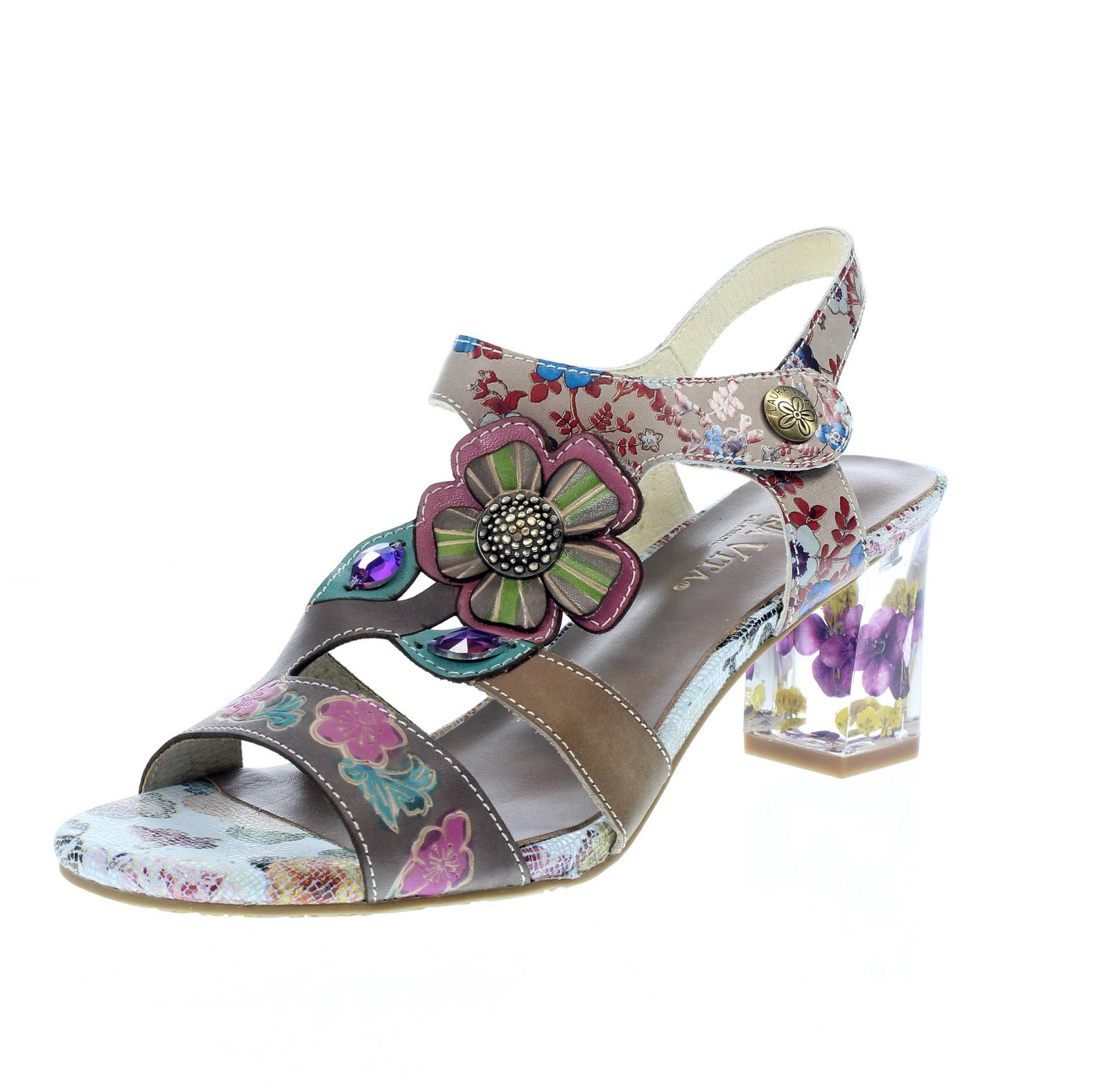 Лаура Вита Лучиао 01 - Сандали в фильме Фантазия Гриджио - Донна Скарпе Сандали 17690₽