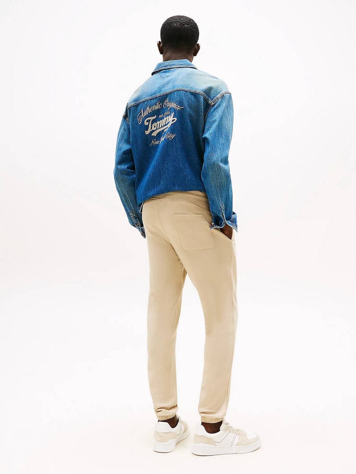 TOMMY HILFIGER Jogginghose schlank Herren beige Foto 3