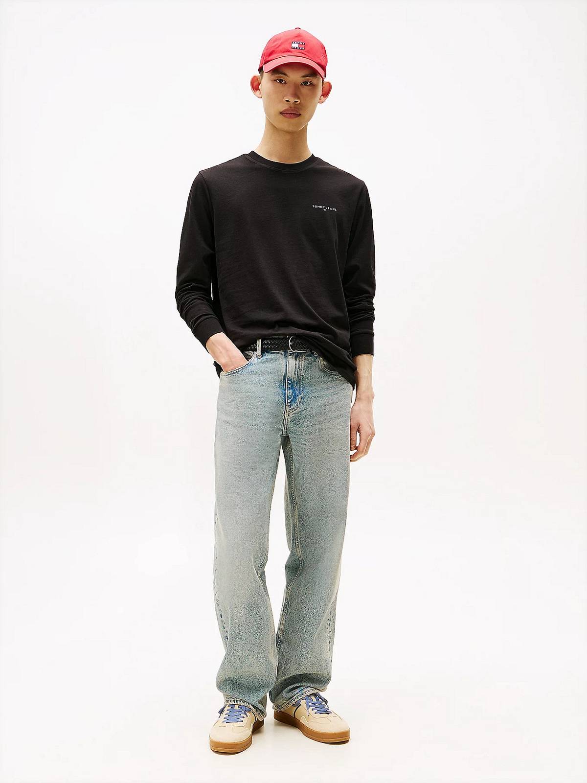 TOMMY HILFIGER Long Sleeve Tee Man black Photo 4