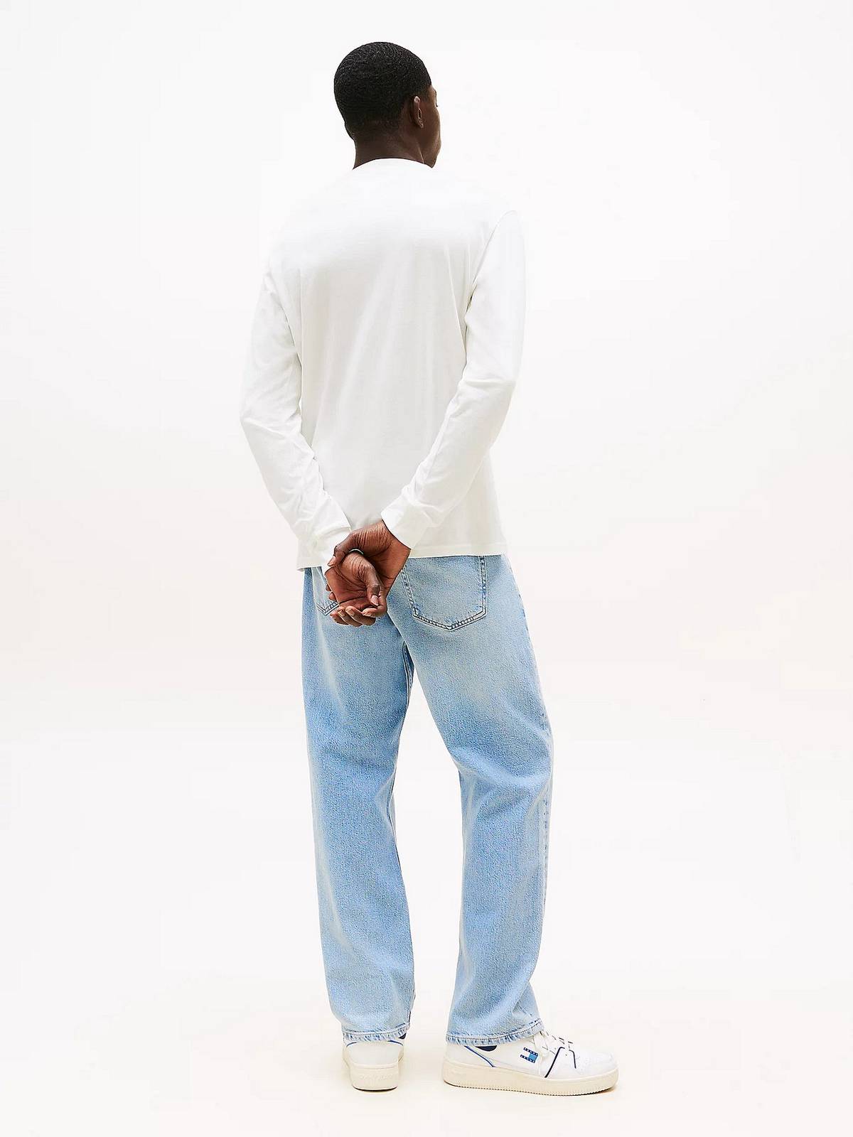 TOMMY HILFIGER Long Sleeve Tee Man white Photo 3