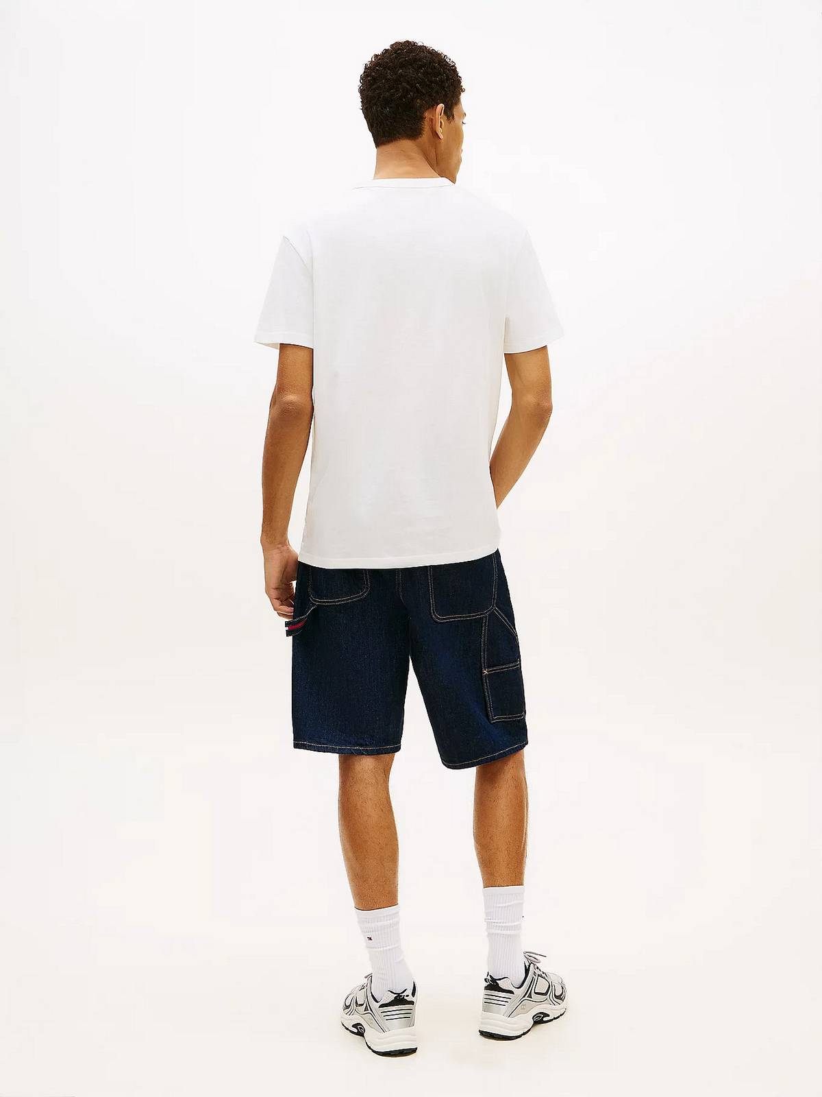 TOMMY HILFIGER Tee reg badge Man white Photo 5
