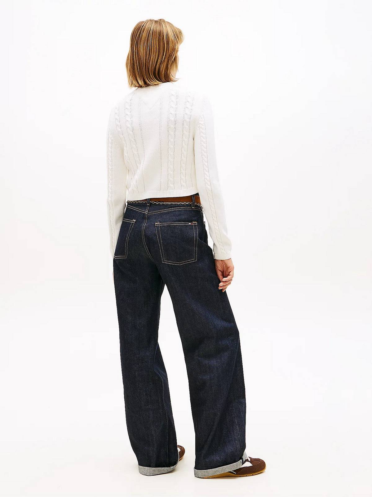 TOMMY HILFIGER Sweater cable script Woman white Photo 5