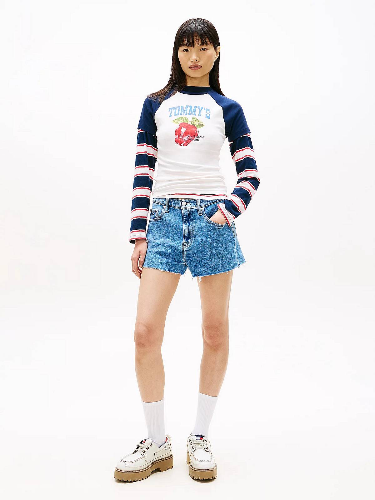 TOMMY HILFIGER Hot pant Woman jeans Photo 2