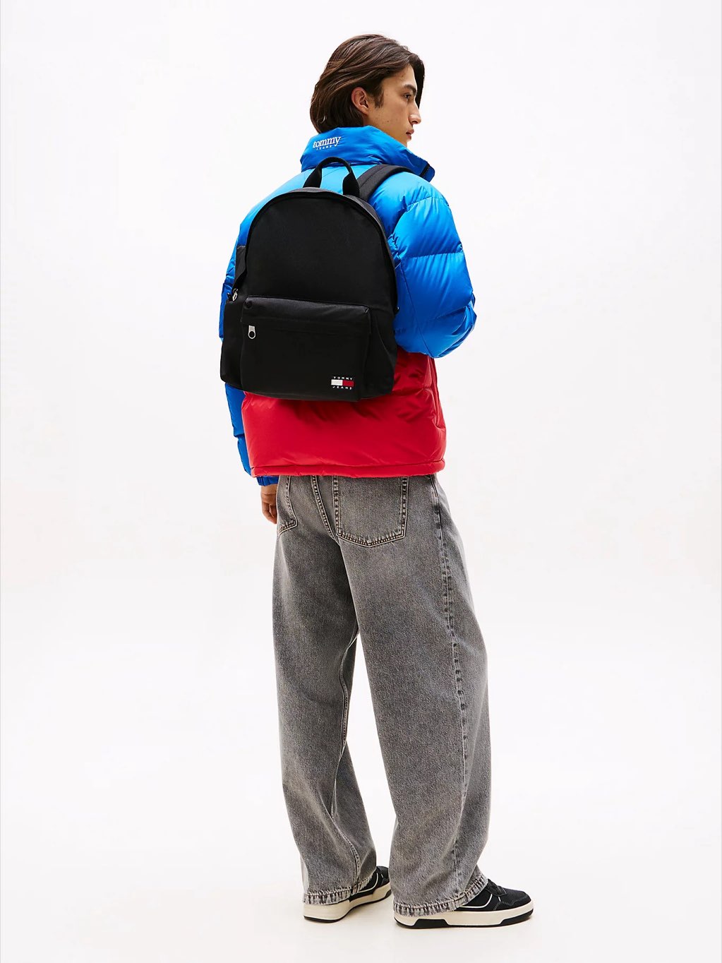 TOMMY HILFIGER TH  daily backpack Backpacks, Bags and Laptop Cases black Photo 3