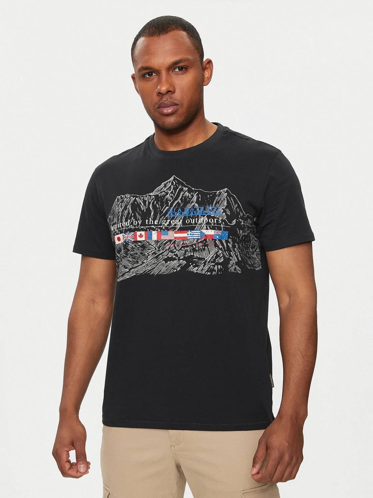 NAPAPIJRI Turin T-Shirt mit kurzen Ärmeln Herren schwarz